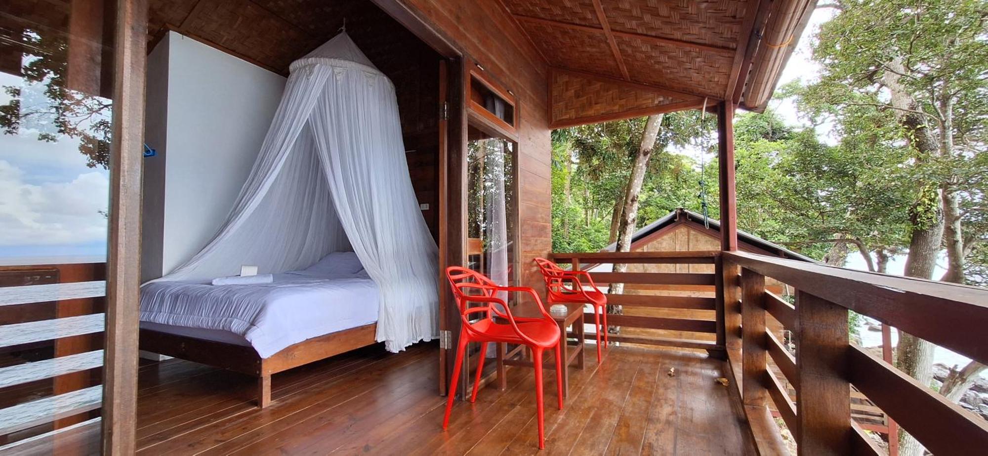Treetop Guesthouse And Bungalows Sabang  Buitenkant foto